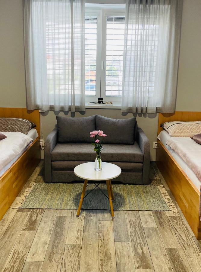Apartment Andelska *